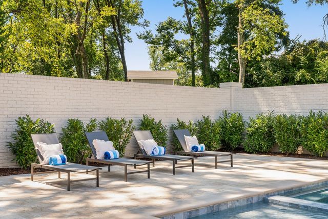 4301 Estes Rd, Nashville, TN 37215