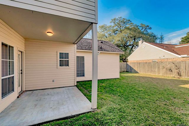 9144 Alder Dr, Saint George, LA 70817