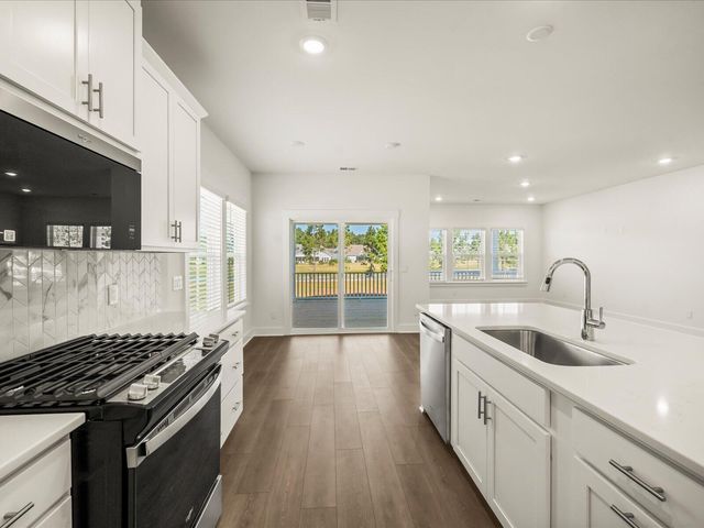 367 Calm Water Way, Summerville, SC 29486