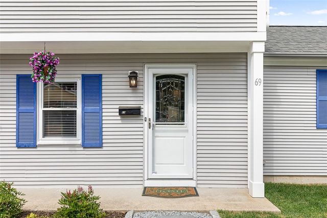 69 Mason Road, Barrington, RI 02806
