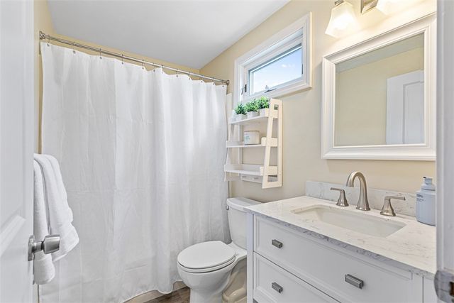 69 Mason Road, Barrington, RI 02806