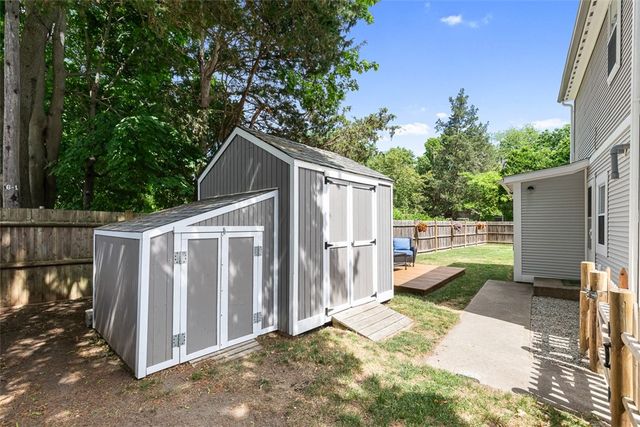 69 Mason Road, Barrington, RI 02806