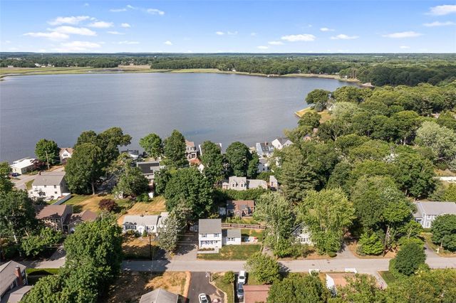 69 Mason Road, Barrington, RI 02806