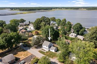 69 Mason Road, Barrington, RI 02806