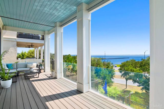 1625 E Heinberg St, Pensacola, FL 32502