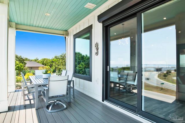 1625 E Heinberg St, Pensacola, FL 32502