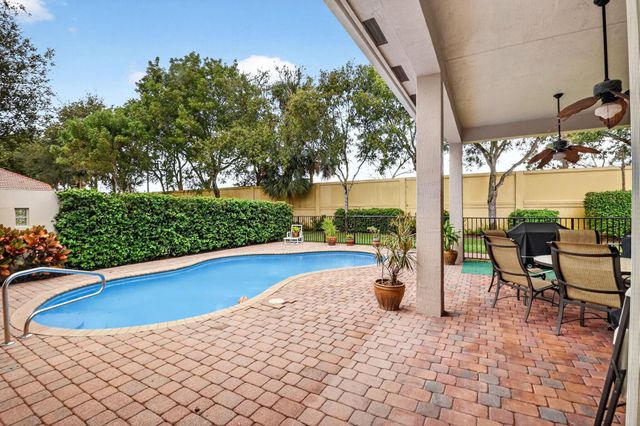 16211 Rosecroft Terrace, Delray Beach, FL 33446