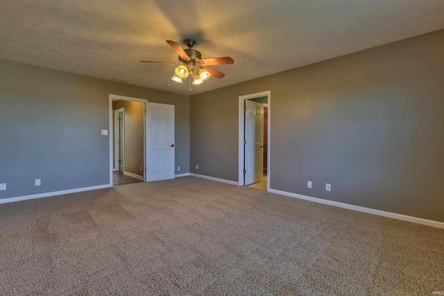 3900 Canyon Rock Court, Evansville, IN 47725