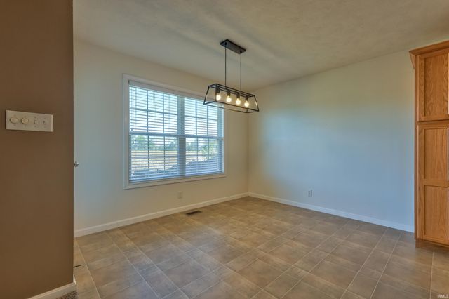 3900 Canyon Rock Court, Evansville, IN 47725