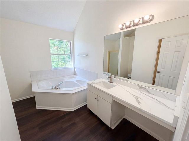 2214 Rambling Way, Lithonia, GA 30058