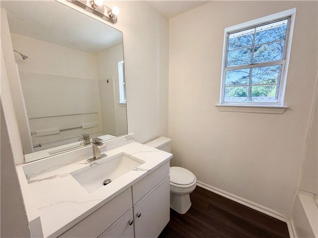 2214 Rambling Way, Lithonia, GA 30058