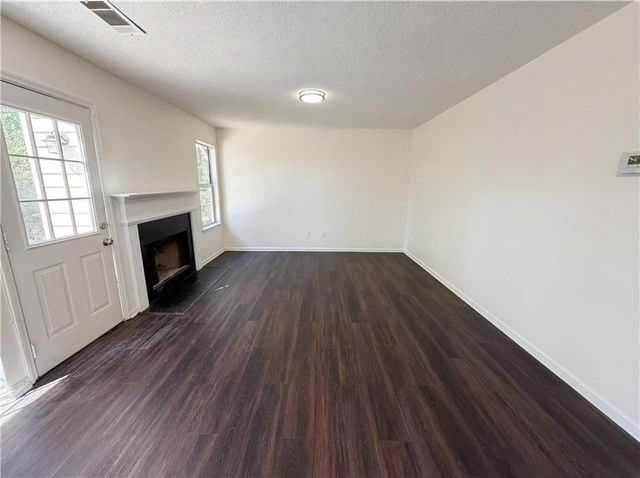 2214 Rambling Way, Lithonia, GA 30058