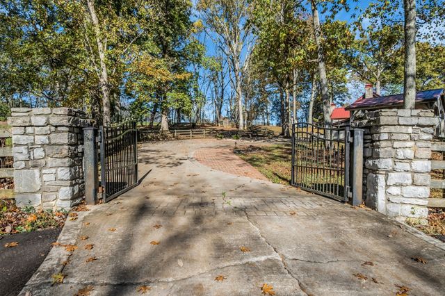 4404A Long Hollow Pike, Goodlettsville, TN 37072