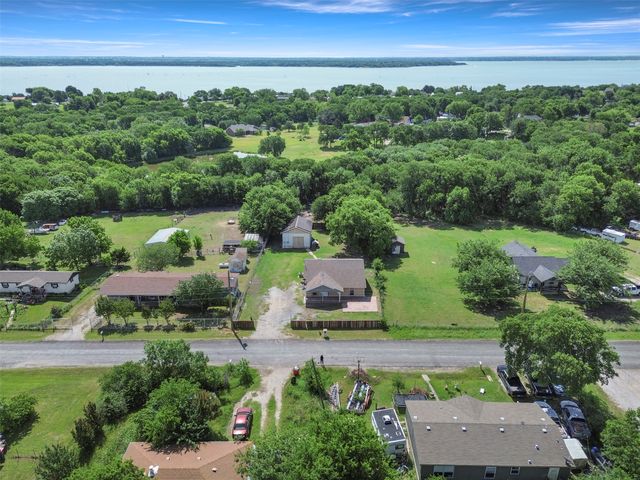 2228 County Road 900, Princeton, TX 75407
