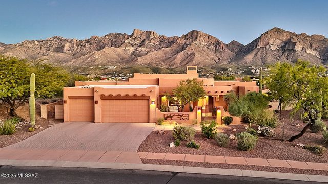 11158 N Pusch Ridge Vistas Drive, Oro Valley, AZ 85737