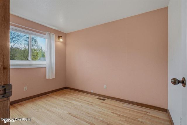 15200 Buffalo Street, Anchorage, AK 99516