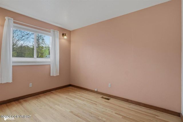 15200 Buffalo Street, Anchorage, AK 99516