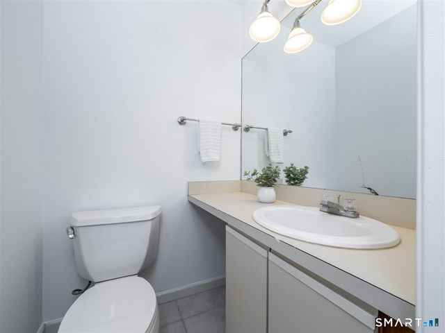 36 Wilton Crest 36, Wilton, CT 06897