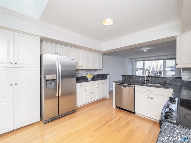 36 Wilton Crest 36, Wilton, CT 06897