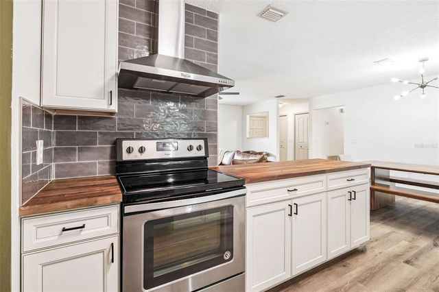 2408 SHEFFIELD AVENUE, Orlando, FL 32806