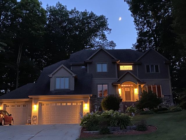 765 Safer COURT, Brookfield, WI 53045