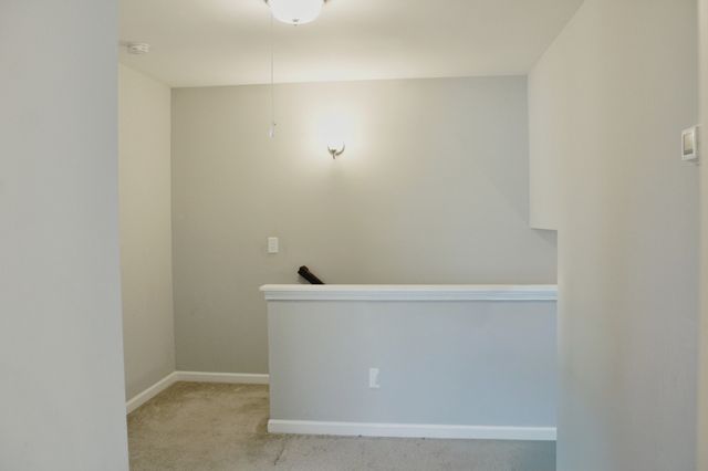 408 Barbaro Ct, Burns, TN 37029