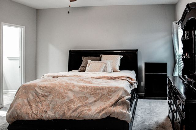 408 Barbaro Ct, Burns, TN 37029