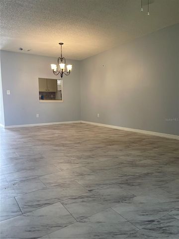 2807 48TH AVE DR W, Bradenton, FL 34212