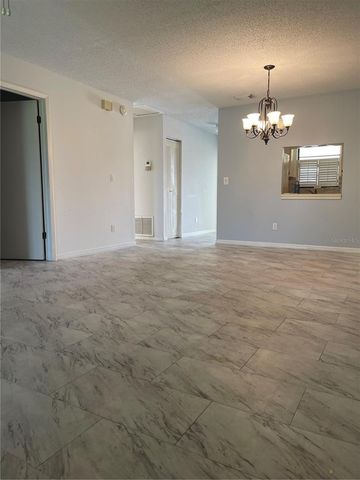 2807 48TH AVE DR W, Bradenton, FL 34212