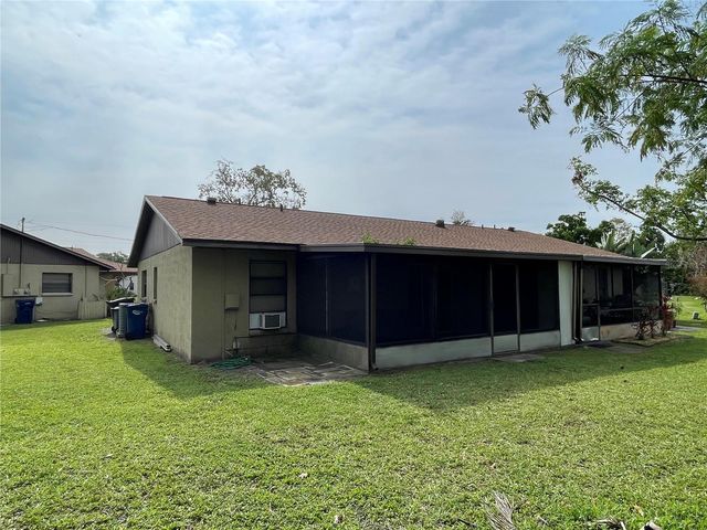 2807 48TH AVE DR W, Bradenton, FL 34212