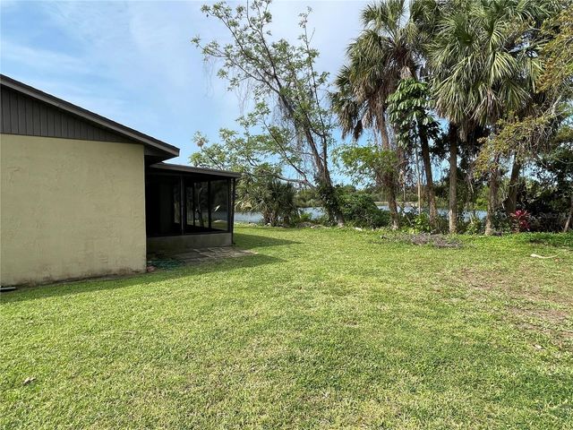 2807 48TH AVE DR W, Bradenton, FL 34212