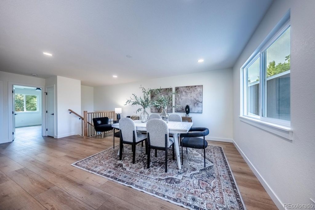 Image 12 of property listing at 7019 W Portland Avenue, Littleton, CO 80128