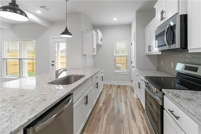 3517 Brayden Drive, College Station, TX 77845