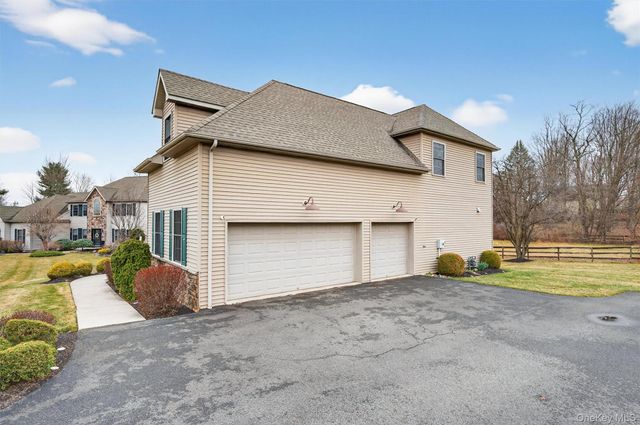 7 Maidstone Lane, Monroe, NY 10950