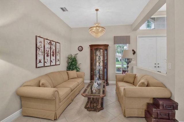 8855 Starhaven Cove, Boynton Beach, FL 33473