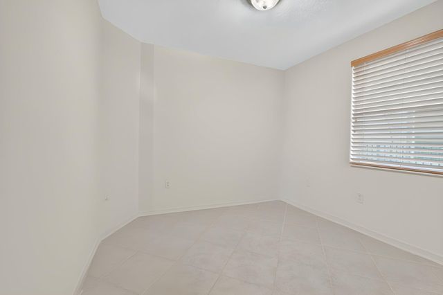 8855 Starhaven Cove, Boynton Beach, FL 33473
