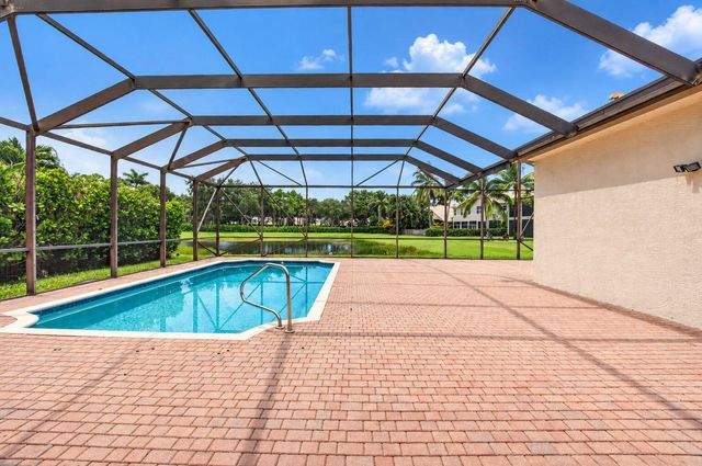 8855 Starhaven Cove, Boynton Beach, FL 33473