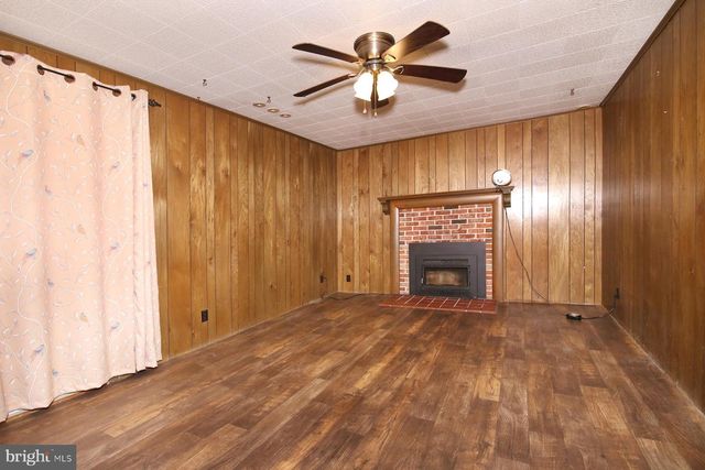 129 JUNIPER ST, Lebanon, PA 17042