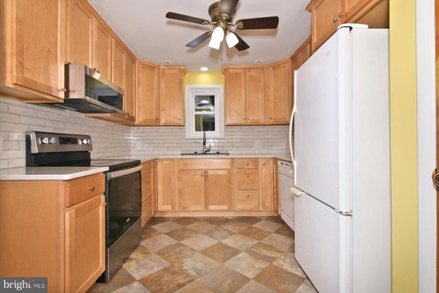 129 JUNIPER ST, Lebanon, PA 17042