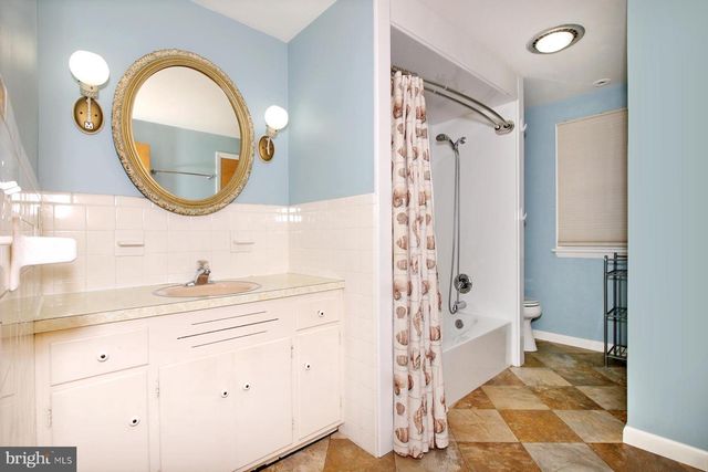 129 JUNIPER ST, Lebanon, PA 17042