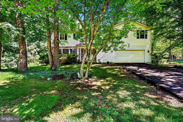 8324 MORNINGSIDE DR, Manassas, VA 20112