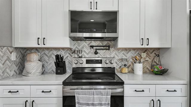 2315 Cottage Dr, Auburn, CA 95603