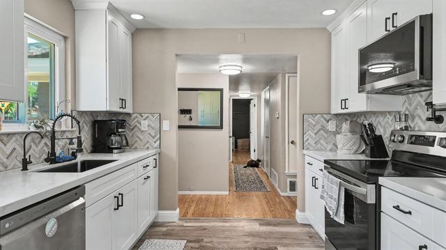 2315 Cottage Dr, Auburn, CA 95603