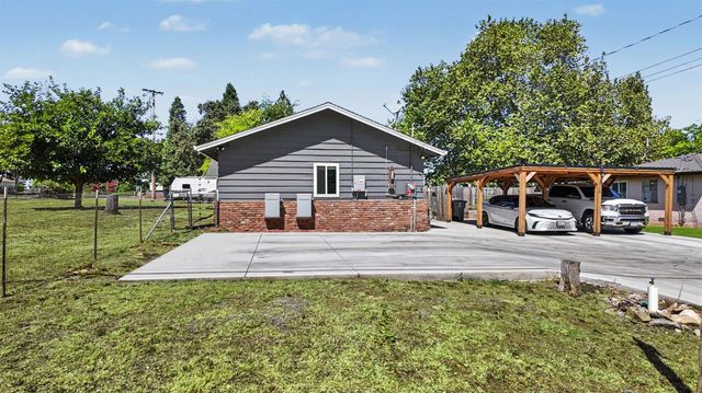 2315 Cottage Dr, Auburn, CA 95603