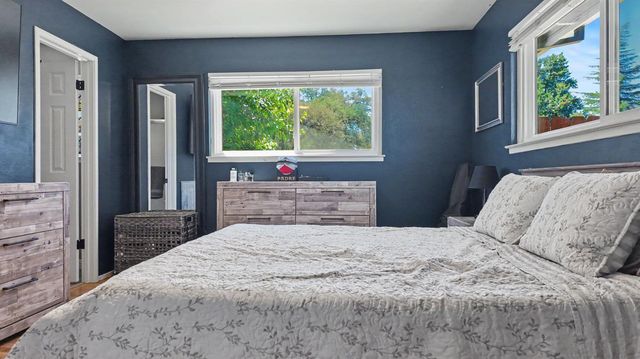 2315 Cottage Dr, Auburn, CA 95603