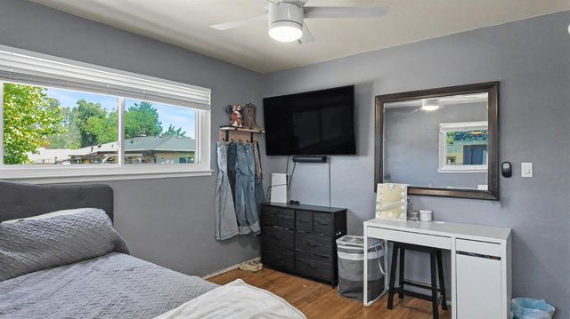 2315 Cottage Dr, Auburn, CA 95603