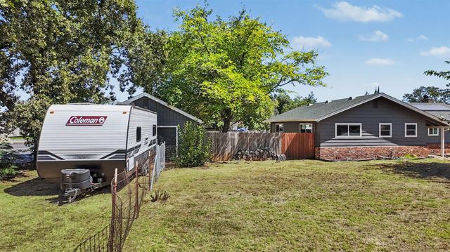 2315 Cottage Dr, Auburn, CA 95603