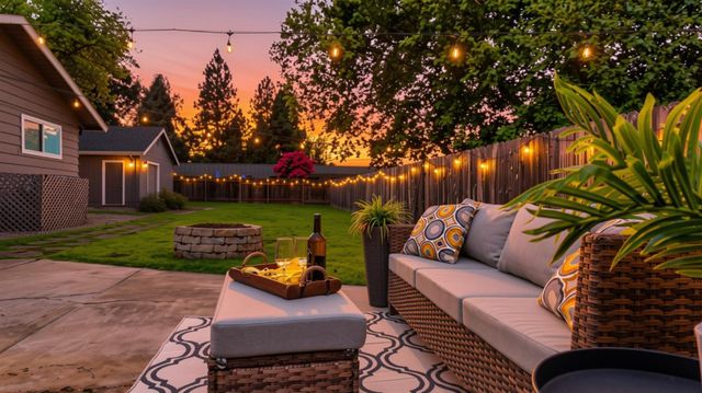 2315 Cottage Dr, Auburn, CA 95603
