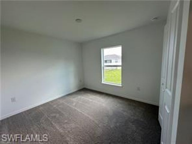 2131 24th TER, Cape Coral, FL 33993
