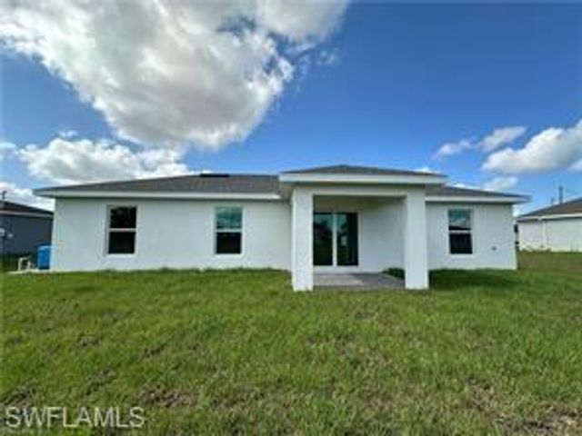 2131 24th TER, Cape Coral, FL 33993